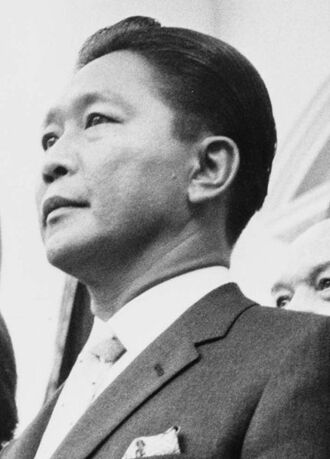 431px-Ferdinand Marcos at the White House.jpg